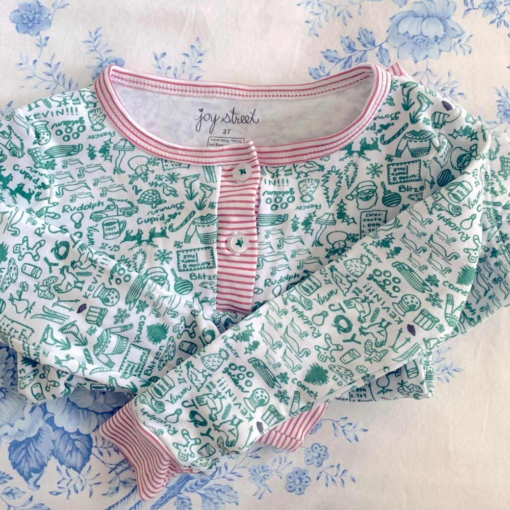Joy Street Kids Christmas Long Pajamas- 3T (runs small!)